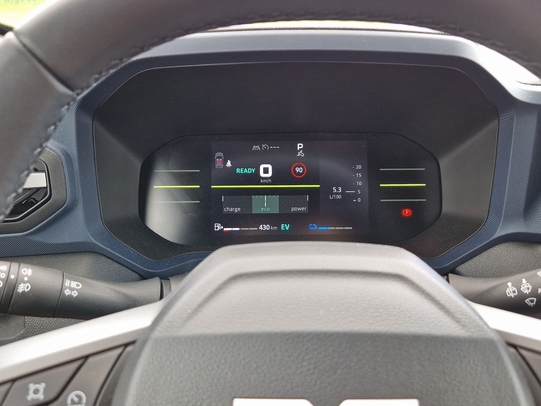 Dacia Duster Hybrid test
