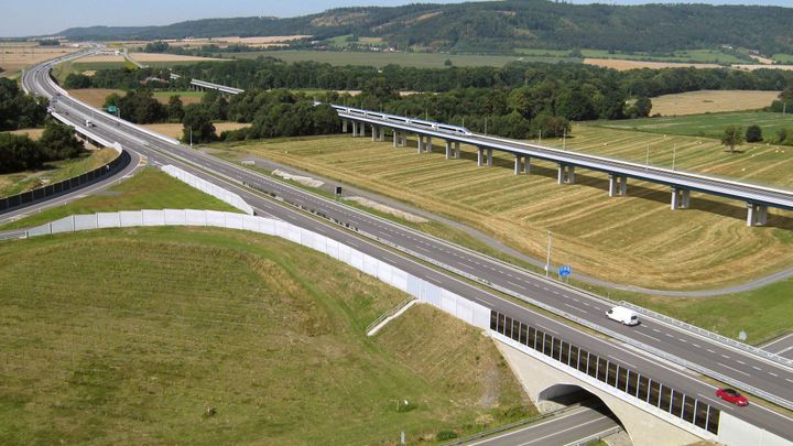 Rychlovlaky pojedou na Brno severní variantou, rozhodli plánovači. Je totiž levnější