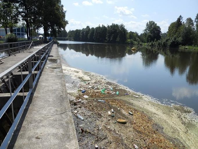 Místo nálezu mrtvé ženy ve Vltavě