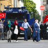 Demonstrace v Kolíně nad Rýnem na podporu tureckého prezidenta Recepa Erdogana
