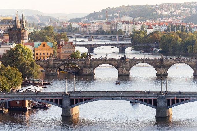 Vltava z výšky III. Od Prahy po Mělník