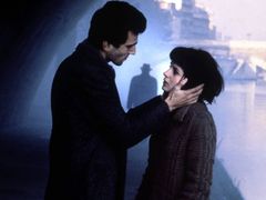 Daniel Day-Lewis a Juliette Binoche ve filmu Nesnesitelná lehkost bytí.