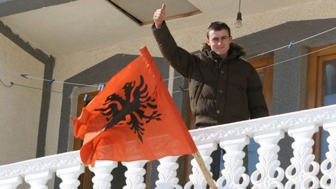S nezávislostí Kosova se řada vlád odmítá smířit. Nechtějí mít doma své vlastní Kosovo.