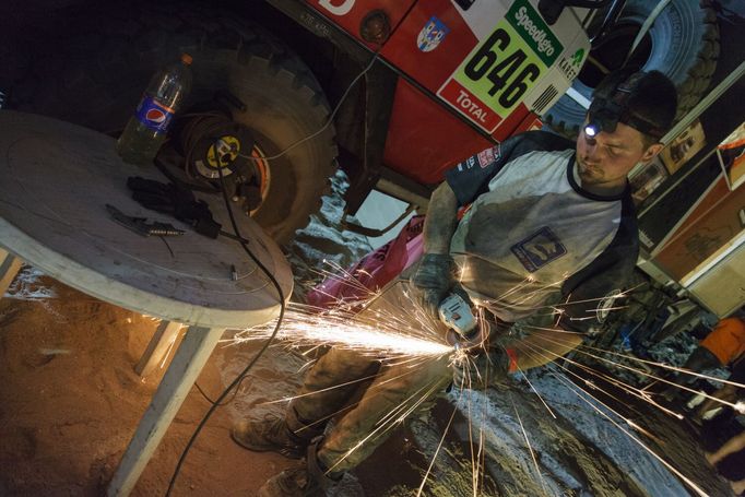 Rallye Dakar 2015: Martin Kolomý, Tatra - zákulisí