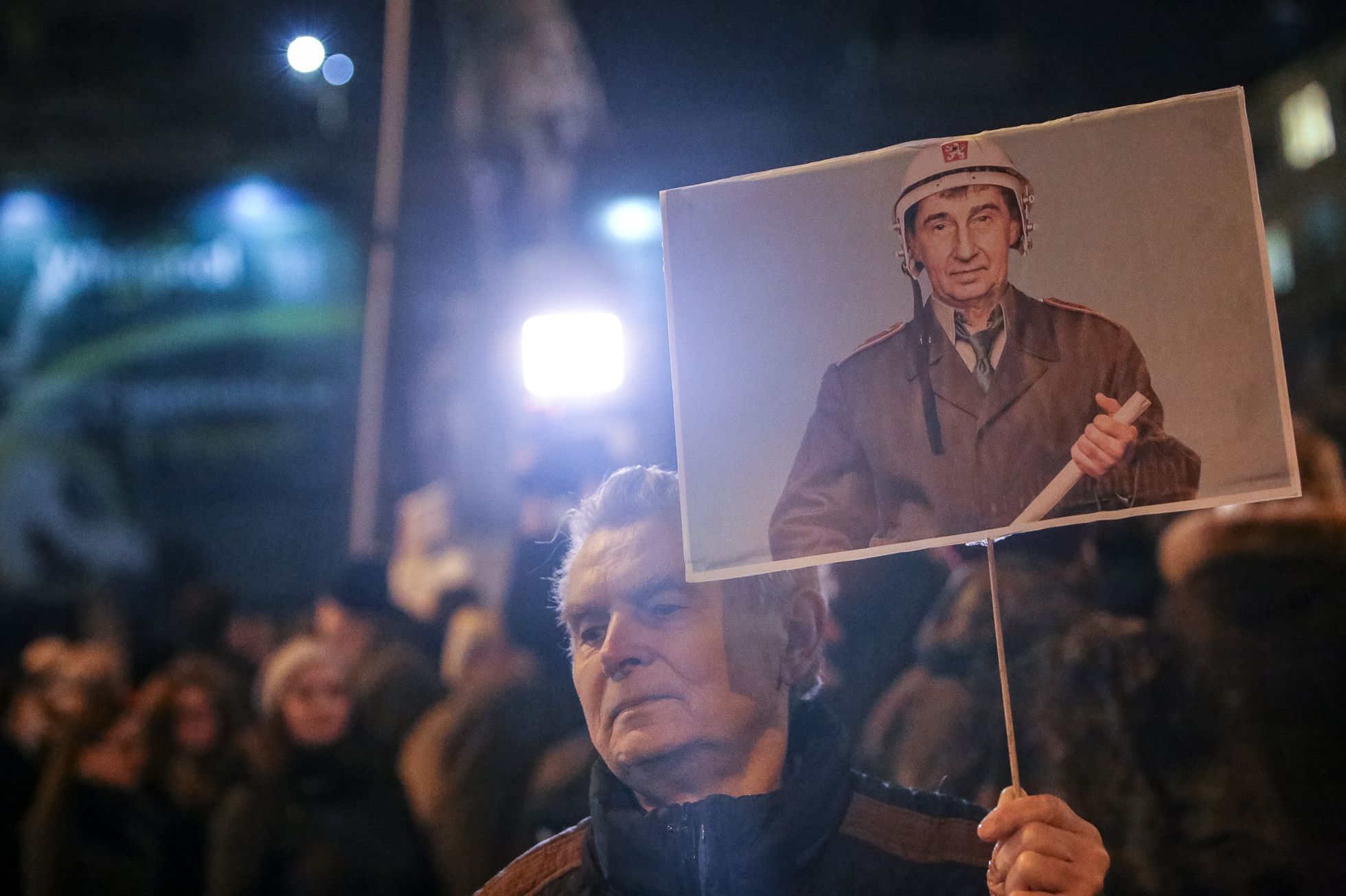 Oslava inaugurace Zemana a demonstrace za svobodná média na Václavském náměstí, Praha, 15.3.2018