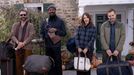 Marco Calvani, Colman Domingo, Tina Feyová a Will Forte v seriálu Čtyři roční období.