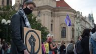 Demonstrace na pražském Staroměstském náměstí.