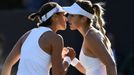 Belinda Bencicová a Caroline Garciaová na Wimbledonu 2018