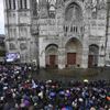 Pohřeb kněze Jacquese Hamela, kterého v kostele zavraždili islamisté.