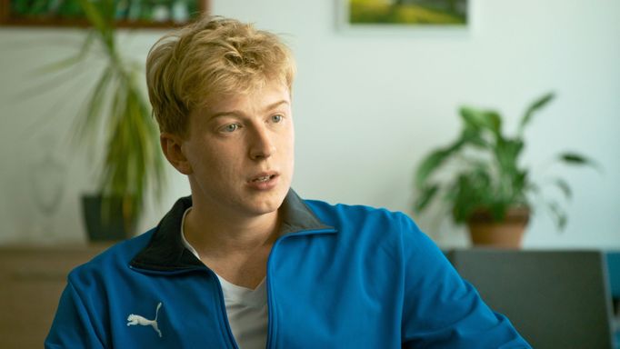 Adam Mišík jako Filip.