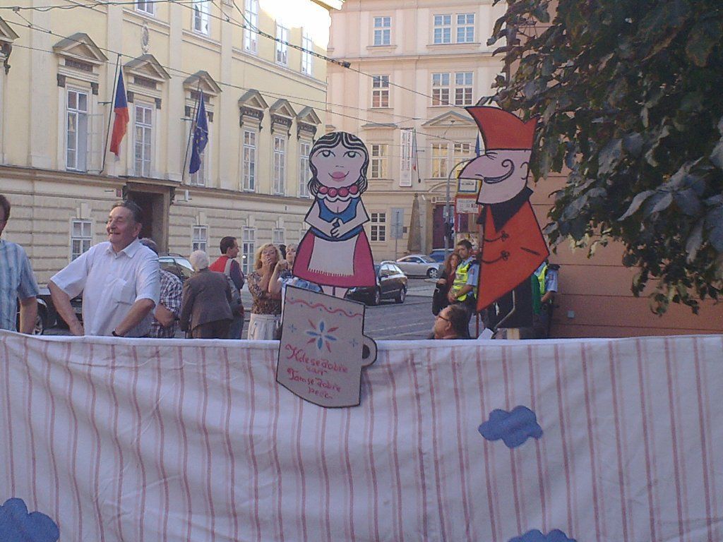Demonstrace pro Bátoru