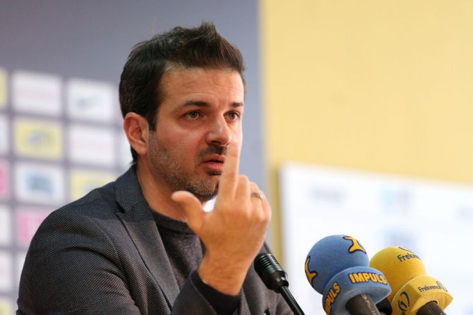 Fotbal, Sparta Praha, Andrea Stramaccioni