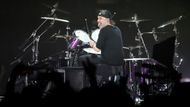 Bubeník Lars Ulrich.