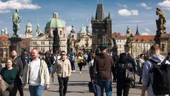 Královská cesta, Praha - turismus, reklama, reklamní smog, overturismus, turisté