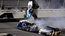 Havárie Ryana Newmana v posledním kole závodu NASCAR Daytona 500