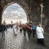 Svatojánská mše, pochod a koncert, Dominik Duka, církev, věřící