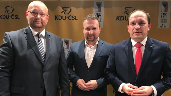 Začal sjezd lidovců. Bartošek, Jurečka a Výborný se utkají o hlasy delegátů