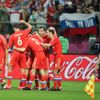 Rusové slaví první gól v utkání Ruska s Českou republikou na Euru 2012