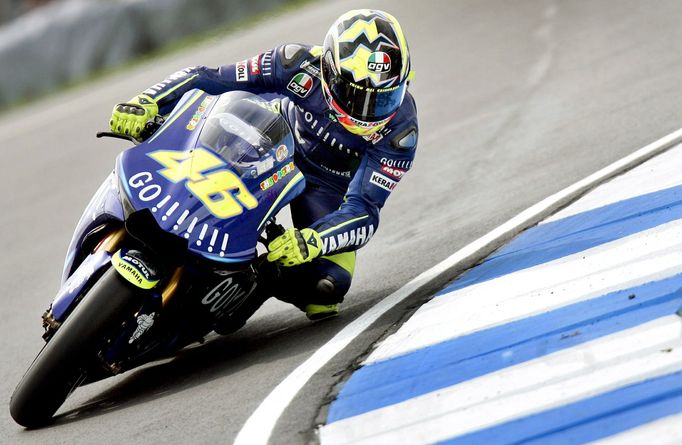 Valentino Rossi 
Volný mix pěkných fotek k možnému výběru či výmazu a zařazení do fotogalerie