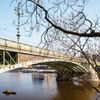 Jednorázové užití / Pražské mosty