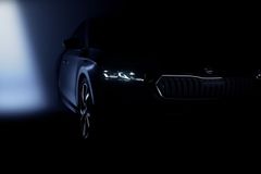 Nejprodávanější Škoda v novém. Omlazená Octavia přiostří design a zlepší multimédia