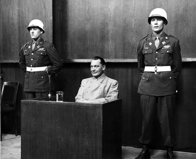 Hermann Göring v procesu vystupoval velmi bojovně, kritizoval některé jiné nacisty za jejich řeč, například bývalého ministra zahraničí Joachima von Ribbentropa. Sám Göring ale tvrdil, že on "osobně není antisemitou".