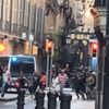 Barcelona: Rychlý útěk lidí do bezpečí