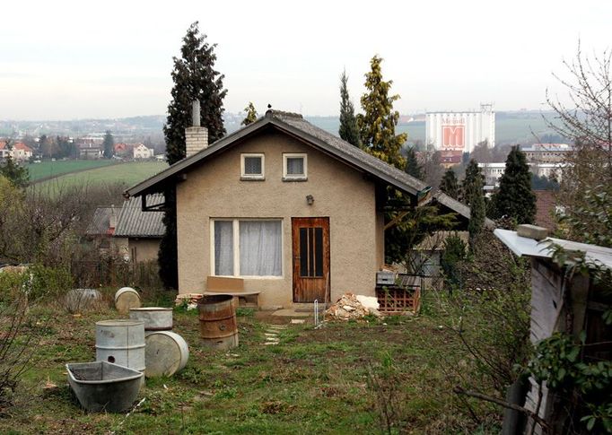 Zahrádkářská kolonie mezi Pražským okruhem a Řeporyjemi na Praze 5 bude možná do několika let zrušena.