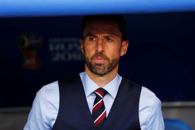 Gareth Southgate v zápase Švédsko - Anglie na MS 2018