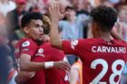 Luis Díaz slaví gól Liverpoolu