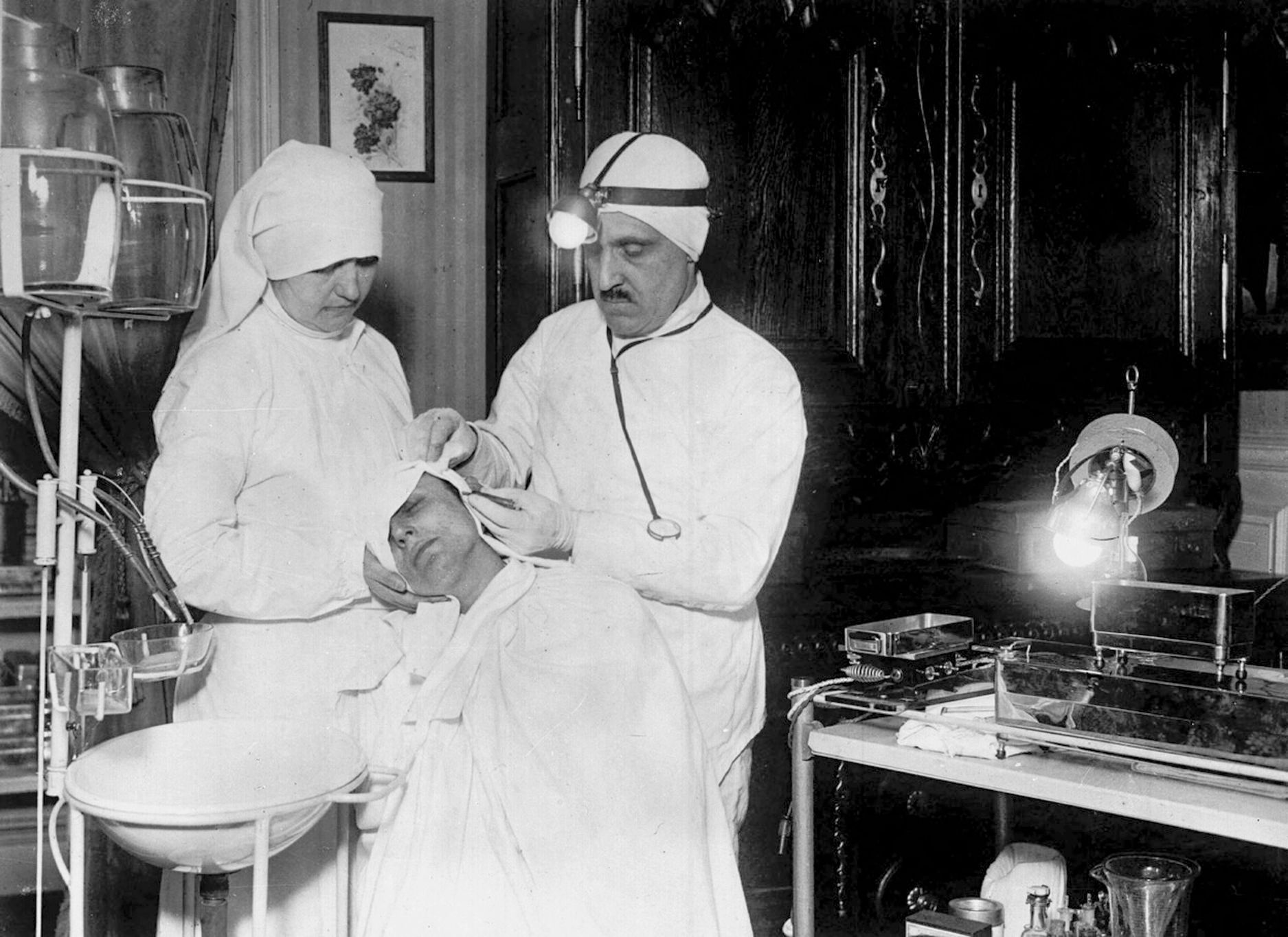 Plastická chirurgie, historie, Žena.cz, codagalerie