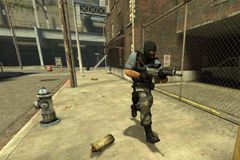 Counter-Strike vyzdobí reklama