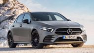 22. Mercedes-Benz třídy A se na rozdíl od T-Crossu propadl meziročně o 47 procent. Německého kompaktu se tak prodalo 52 120 kusů.