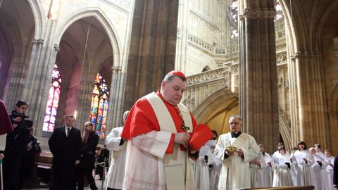 Kardinál Duka: Zamysleme se nad tím, kolikrát jsme se vymlouvali na to, že život není černobílý