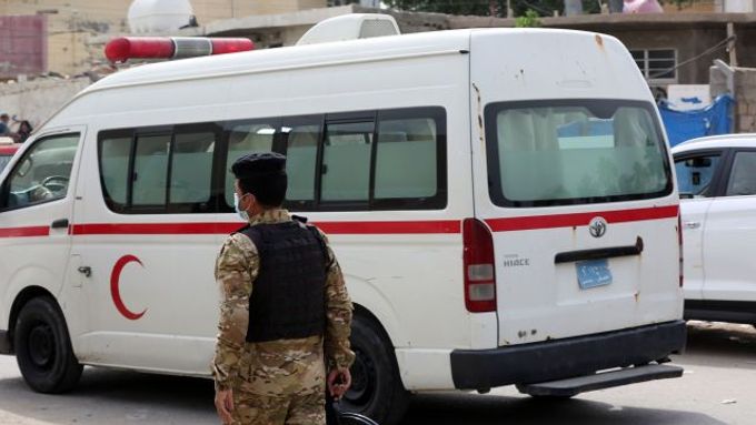 V Bagdádu při požáru v nemocnici pro pacienty s covidem zemřelo 82 lidí