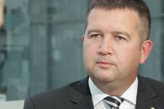 Na summit s Trumpem pojede za Česko šéf Sněmovny Hamáček