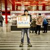 Foto / Hlavní nádraží v Praze / Ukrajina / asistenční centrum, info stánek, uprchlíci, dobrovolníci, Ukrajina, Iniciativa Hlavák