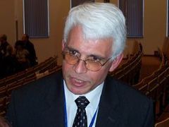 Profesor Werner Hofmann, koordinátor projektu HESS.