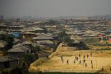 V táboře Kutupalong žijí desítky tisíc muslimských Rohingů, kteří uprchli před masakry v Barmě.