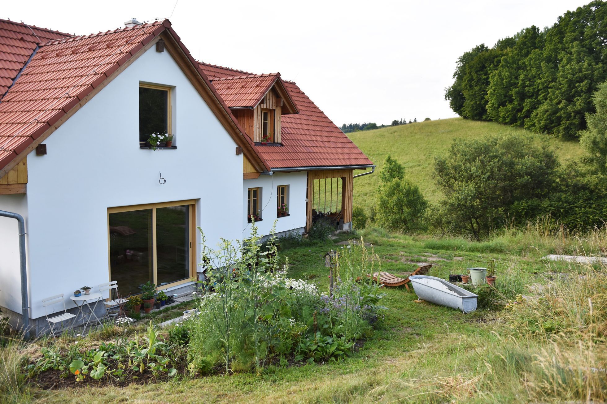 domeček na kopci, dům, rekonstrukce, zahrada, příběh