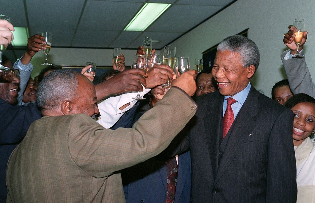 Nepoužívat v článcích! / Fotogalerie: Nelson Mandela / Oslavy získání Nobelovy ceny Míru / 1993