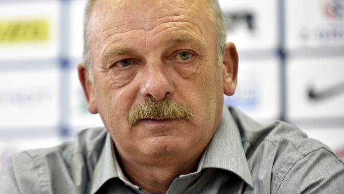 Trenér Slovácka Stanislav Levý si nedává před novou sezonou přehnané cíle.