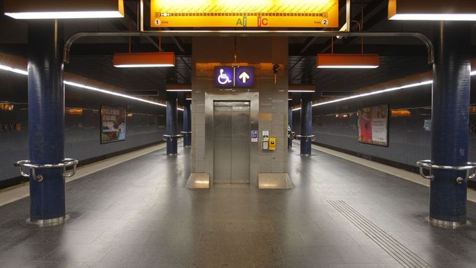 Policisté si vytipovali dvě stanice pražského metra (ilustrační foto)