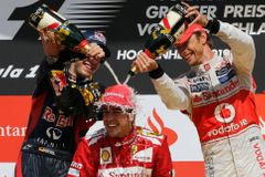 Schumacher končí, o titul ale budou v Japonsku bojovat jiní