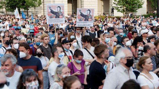Fudan, protest, fu-tan, budapest, maďarsko