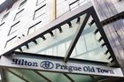 Pražský hotel Hilton u Masarykova nádraží mění majitele. Koupila ho singapurská firma