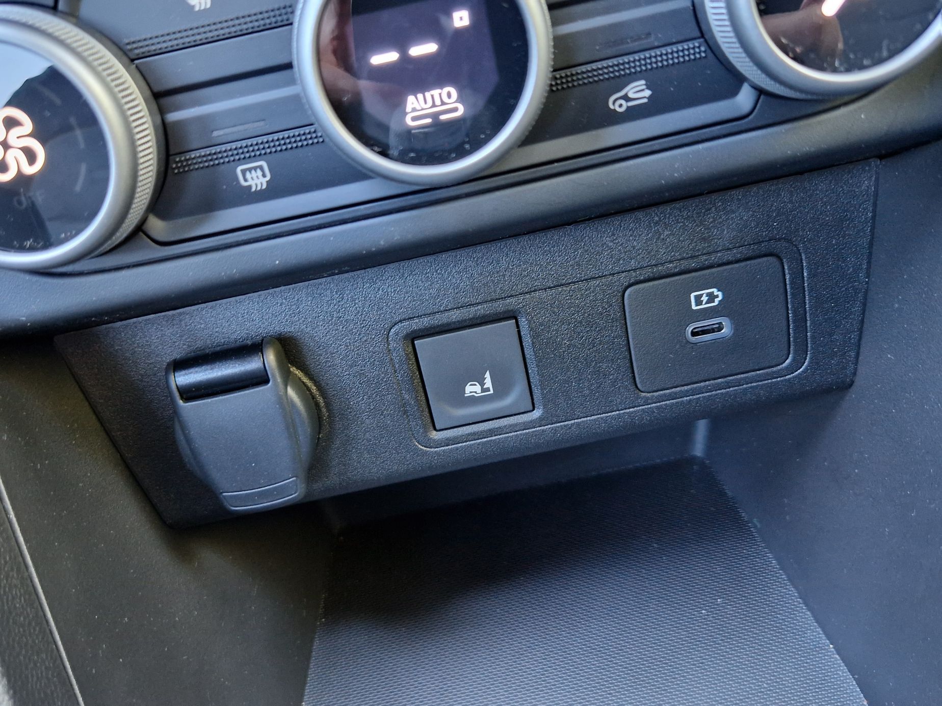 Dacia Jogger Hybrid test
