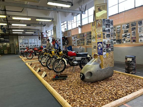 Expozice Moto-Depo-Čezeta rozhodně stojí za návštěvu.