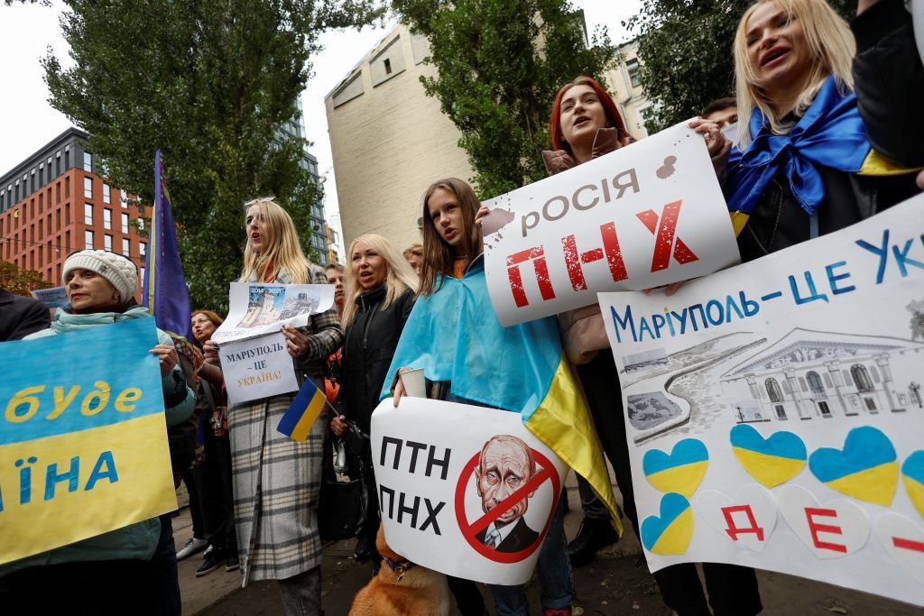 Kyjev protesty referendum Mariupol