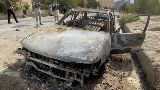 Speciálně upravené auto, ze kterého byly vypáleny rakety na kábulské letiště.